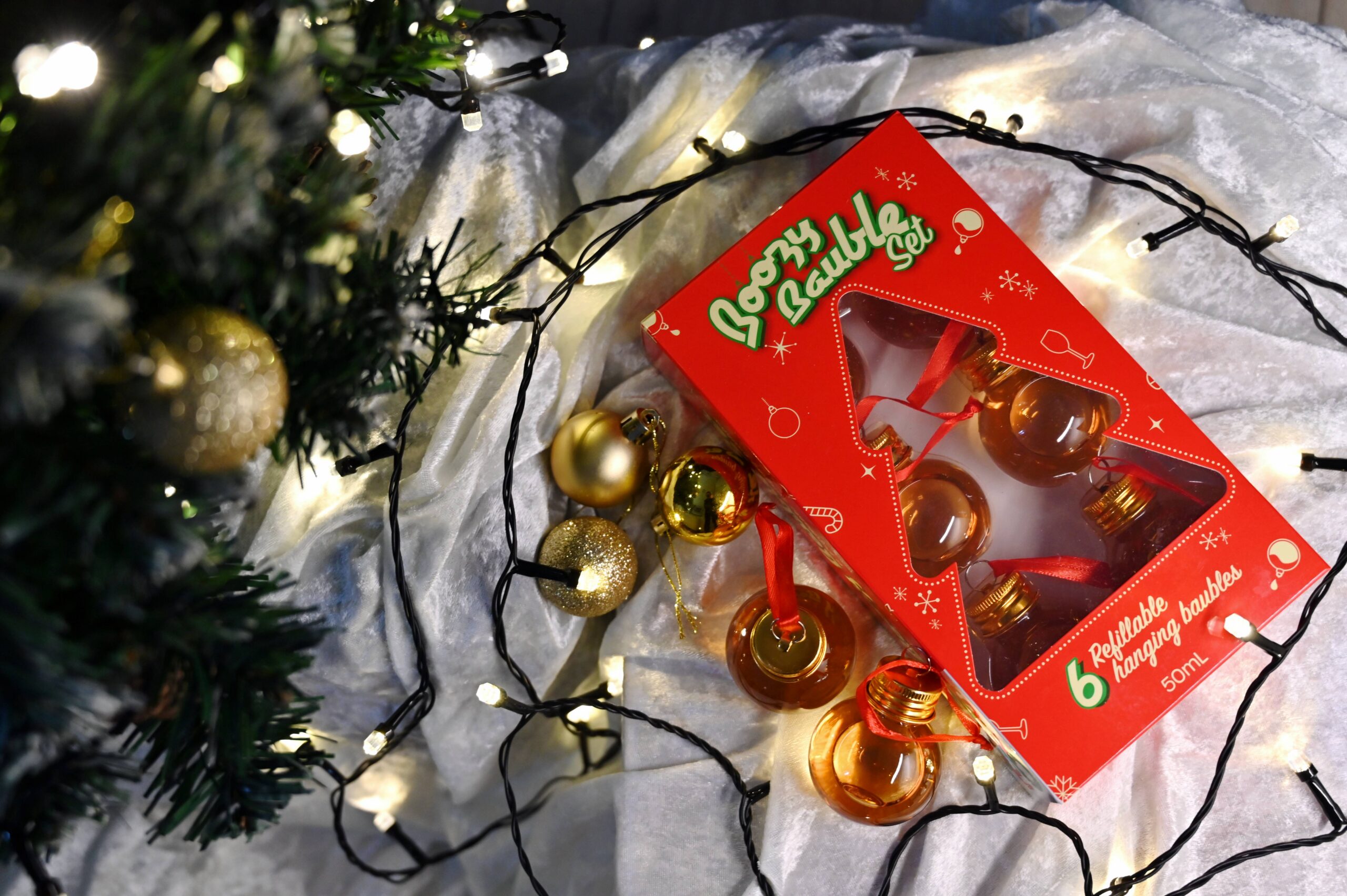 Boozy Baubles – 6 Fillable Christmas Baubles (6 x 50 ml) - Image 5
